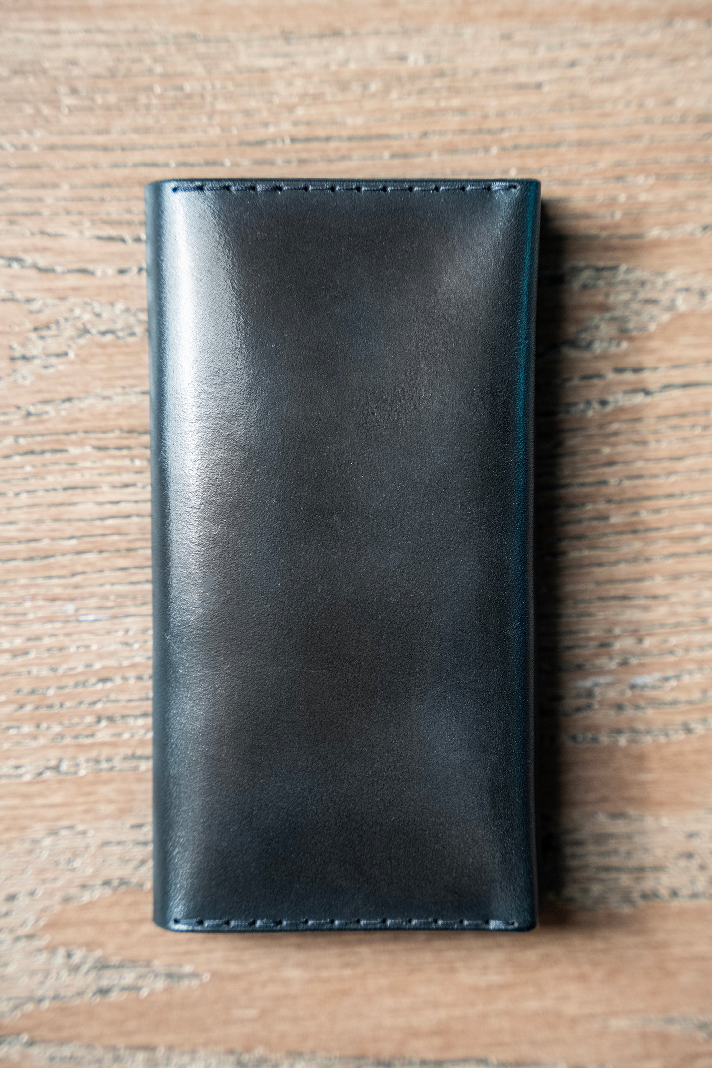 Wayfarer Wallet – Premium Leather Wallet for Goldback