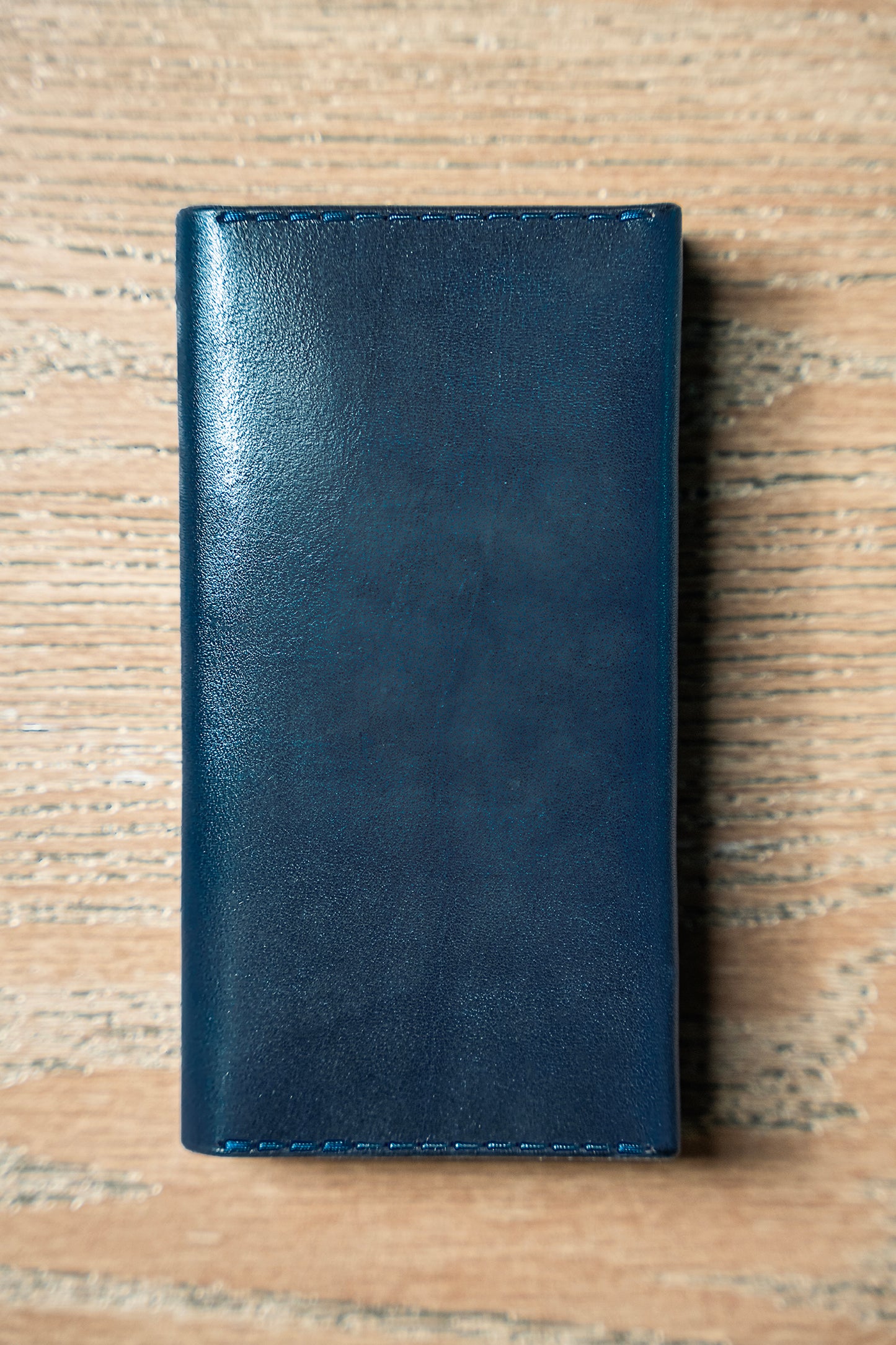 Wayfarer Wallet – Premium Leather Wallet for Goldback